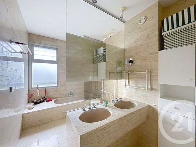 Appartement T5 &agrave; vendre - 5 pi&egrave;ces - 146,65 m2 - Bordeaux - 33 - AQUITAINE