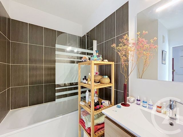 Appartement T2 &agrave; vendre - 2 pi&egrave;ces - 46,04 m2 - Bordeaux - 33 - AQUITAINE