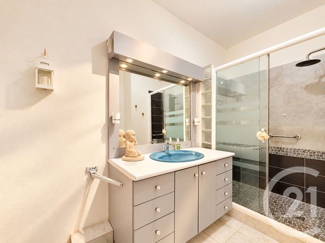 Appartement T4 &agrave; vendre - 4 pi&egrave;ces - 100,59 m2 - Bordeaux - 33 - AQUITAINE