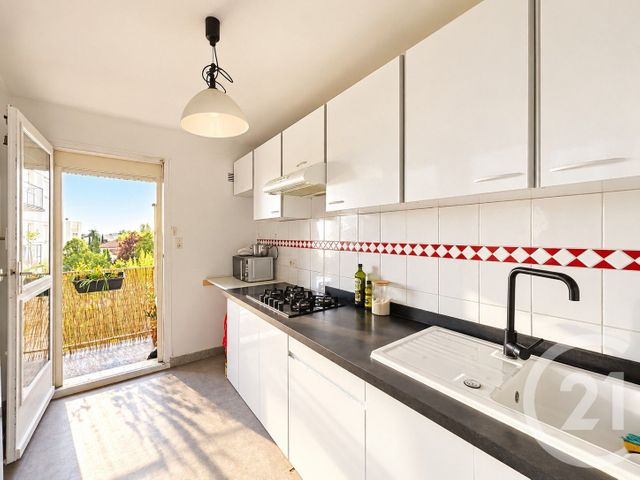 Appartement T4 &agrave; vendre - 3 pi&egrave;ces - 68,06 m2 - Bordeaux - 33 - AQUITAINE