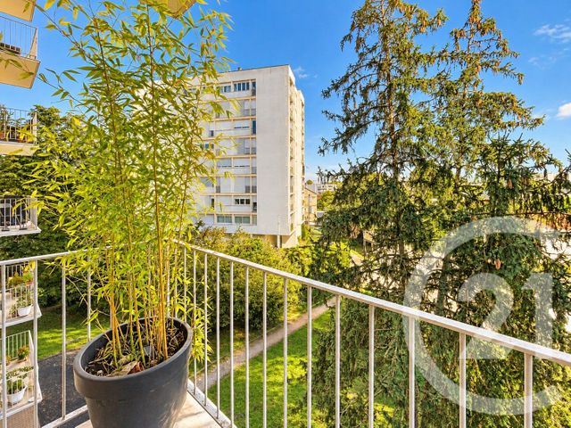 Appartement T4 &agrave; vendre - 3 pi&egrave;ces - 68,06 m2 - Bordeaux - 33 - AQUITAINE