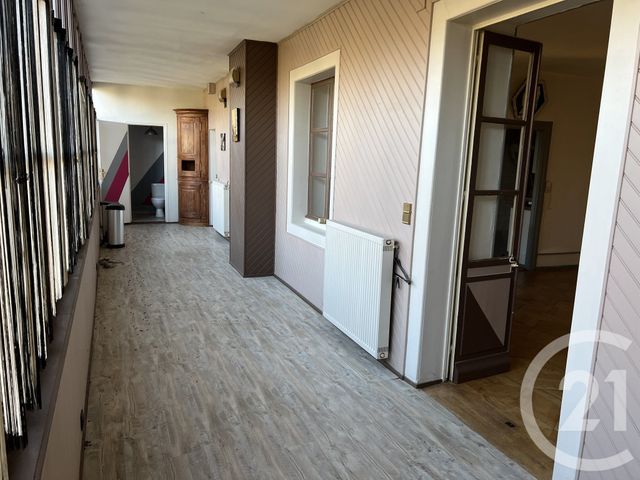 Appartement F4 à vendre - 5 pièces - 126 m2 - Hericourt - 70 - FRANCHE-COMTE