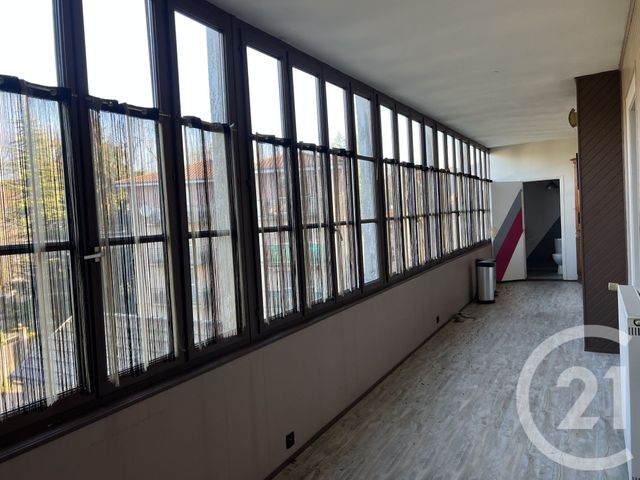 Appartement F4 à vendre - 5 pièces - 126 m2 - Hericourt - 70 - FRANCHE-COMTE