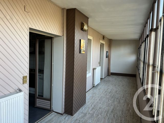 Appartement F4 à vendre - 5 pièces - 126 m2 - Hericourt - 70 - FRANCHE-COMTE