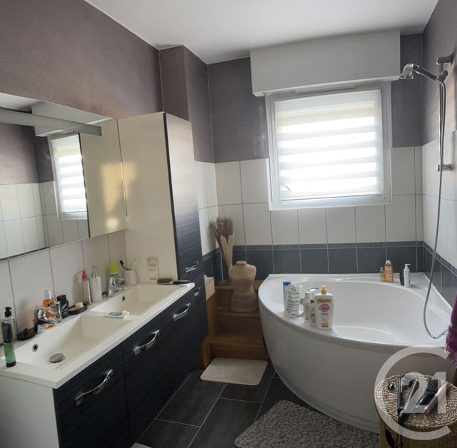 Appartement F3 à vendre - 3 pièces - 80,90 m2 - Hericourt - 70 - FRANCHE-COMTE