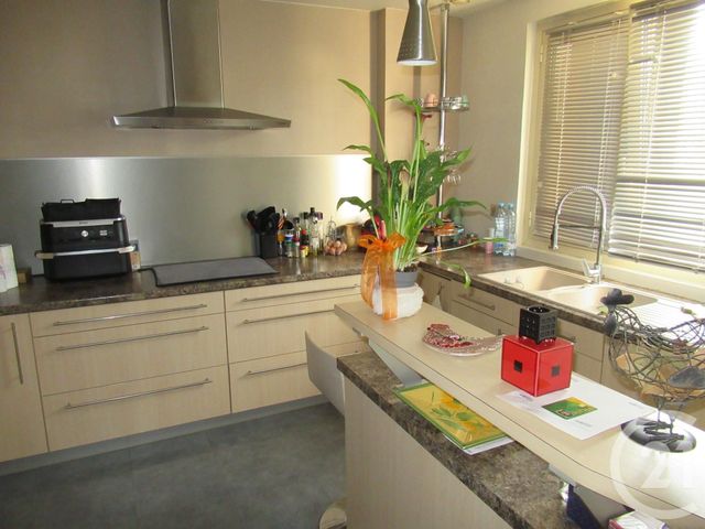 Maison à vendre - 7 pièces - 166 m2 - Hericourt - 70 - FRANCHE-COMTE