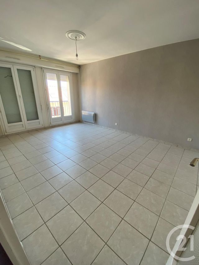 Appartement F3 à louer - 3 pièces - 64 m2 - Ay Champagne - 51 - CHAMPAGNE-ARDENNE