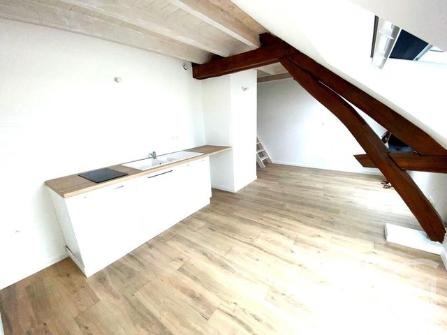 Appartement F2 à louer - 2 pièces - 27,10 m2 - Epernay - 51 - CHAMPAGNE-ARDENNE