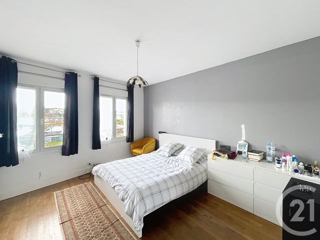 Maison à vendre - 7 pièces - 176,80 m2 - Epernay - 51 - CHAMPAGNE-ARDENNE