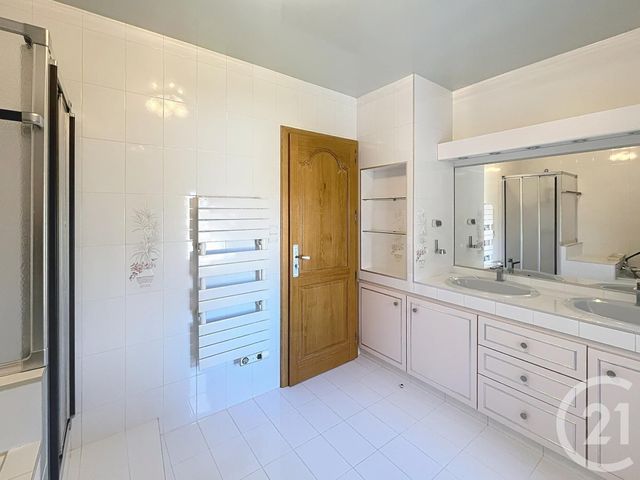 Maison à vendre - 8 pièces - 218 m2 - Epernay - 51 - CHAMPAGNE-ARDENNE