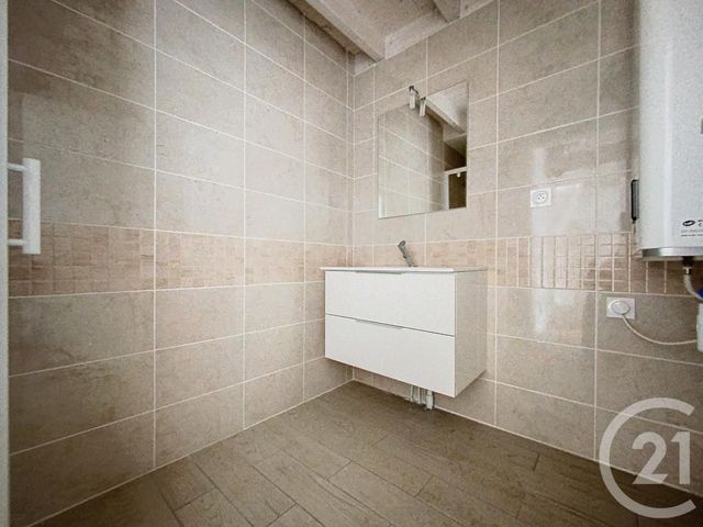 Appartement F2 &agrave; louer - 2 pi&egrave;ces - 27,10 m2 - Epernay - 51 - CHAMPAGNE-ARDENNE