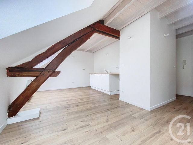 Appartement F2 &agrave; louer - 2 pi&egrave;ces - 27,10 m2 - Epernay - 51 - CHAMPAGNE-ARDENNE