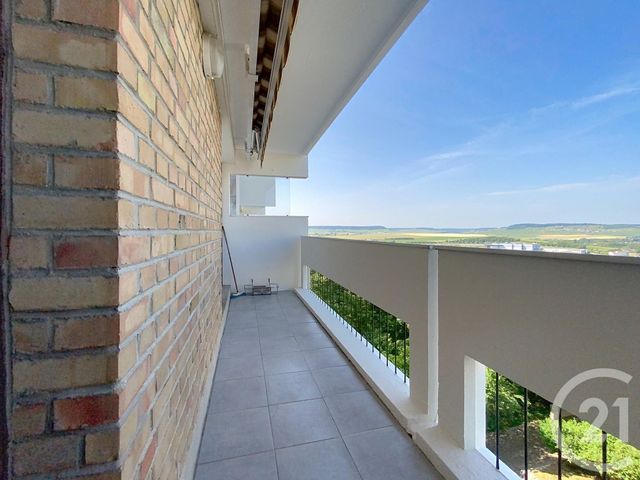 Appartement F3 à louer - 3 pièces - 70,86 m2 - Epernay - 51 - CHAMPAGNE-ARDENNE