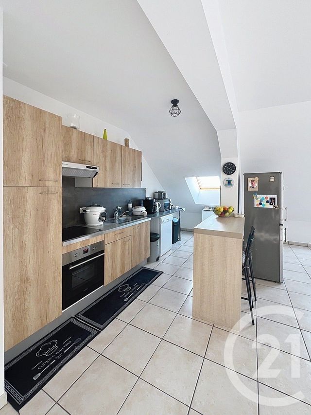 Appartement F4 à louer - 4 pièces - 120 m2 - Morangis - 51 - CHAMPAGNE-ARDENNE