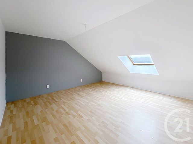 Appartement &agrave; louer - 4 pi&egrave;ces - 115,75 m2 - Morangis - 51 - CHAMPAGNE-ARDENNE