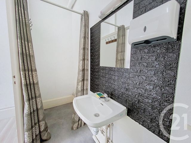 Local commercial à louer - 13.4 m2 - 51 - Marne