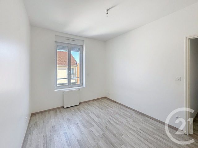 Maison &agrave; louer - 4 pi&egrave;ces - 76,97 m2 - Epernay - 51 - CHAMPAGNE-ARDENNE