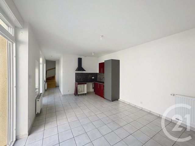 Maison &agrave; louer - 4 pi&egrave;ces - 76,97 m2 - Epernay - 51 - CHAMPAGNE-ARDENNE