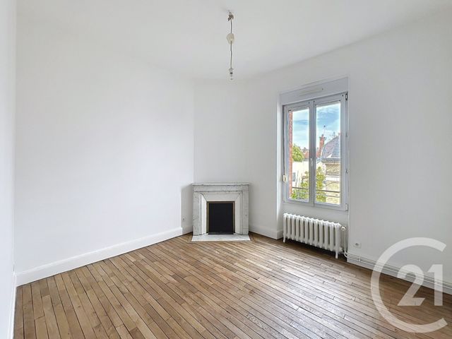 Appartement &agrave; louer - 4 pi&egrave;ces - 128 m2 - Epernay - 51 - CHAMPAGNE-ARDENNE