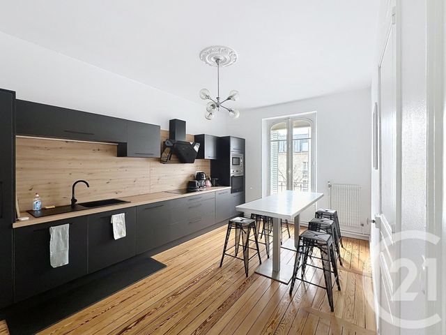 Appartement &agrave; louer - 3 pi&egrave;ces - 72,69 m2 - Epernay - 51 - CHAMPAGNE-ARDENNE