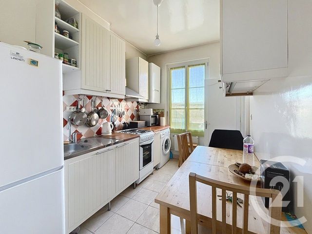 Appartement F2 &agrave; vendre - 2 pi&egrave;ces - 47,13 m2 - Epernay - 51 - CHAMPAGNE-ARDENNE