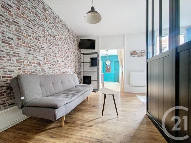 Appartement Studio &agrave; louer - 1 pi&egrave;ce - 36,19 m2 - Epernay - 51 - CHAMPAGNE-ARDENNE