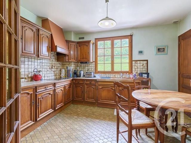 Maison &agrave; louer - 5 pi&egrave;ces - 134,30 m2 - La Riviere St Sauveur - 14 - BASSE-NORMANDIE