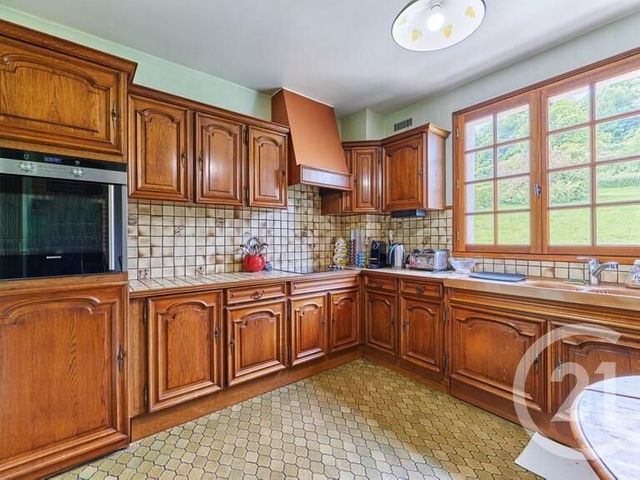 Maison &agrave; louer - 5 pi&egrave;ces - 134,30 m2 - La Riviere St Sauveur - 14 - BASSE-NORMANDIE