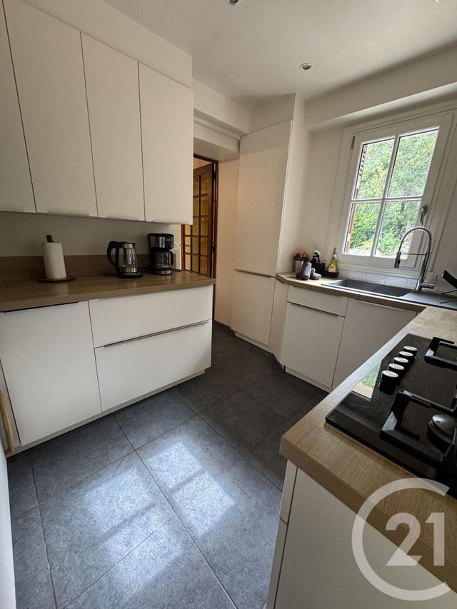 Maison &agrave; louer - 6 pi&egrave;ces - 188 m2 - Honfleur - 14 - BASSE-NORMANDIE