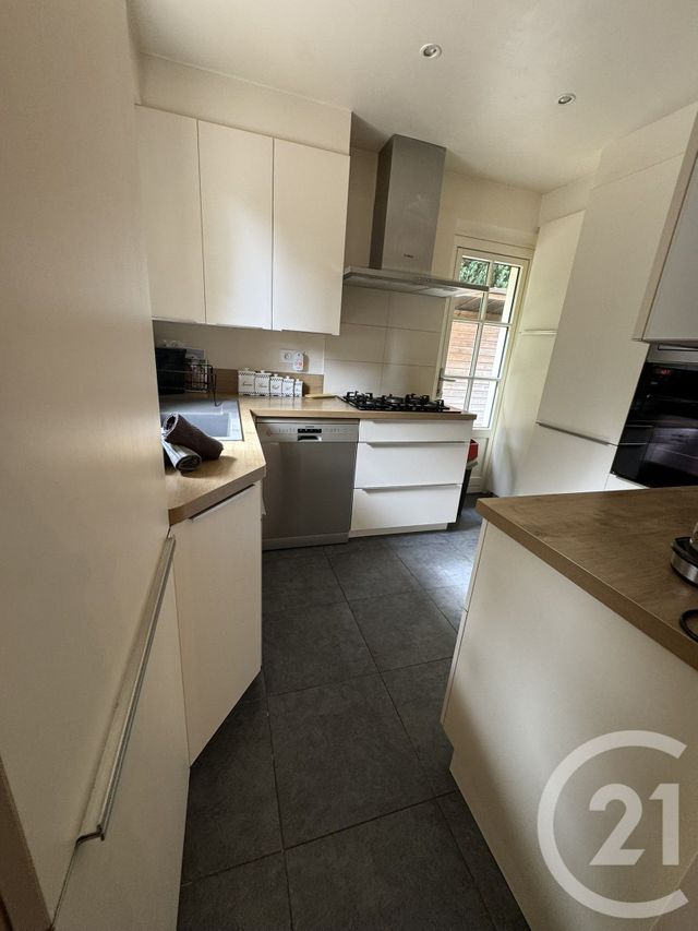 Maison &agrave; louer - 6 pi&egrave;ces - 188 m2 - Honfleur - 14 - BASSE-NORMANDIE