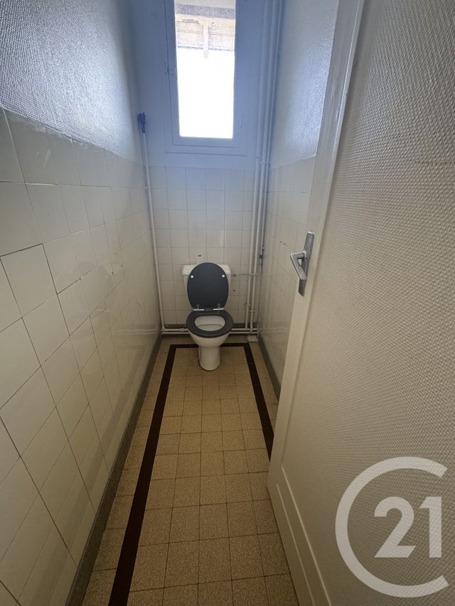 Appartement F4 à louer - 4 pièces - 111,10 m2 - Le Havre - 76 - HAUTE-NORMANDIE