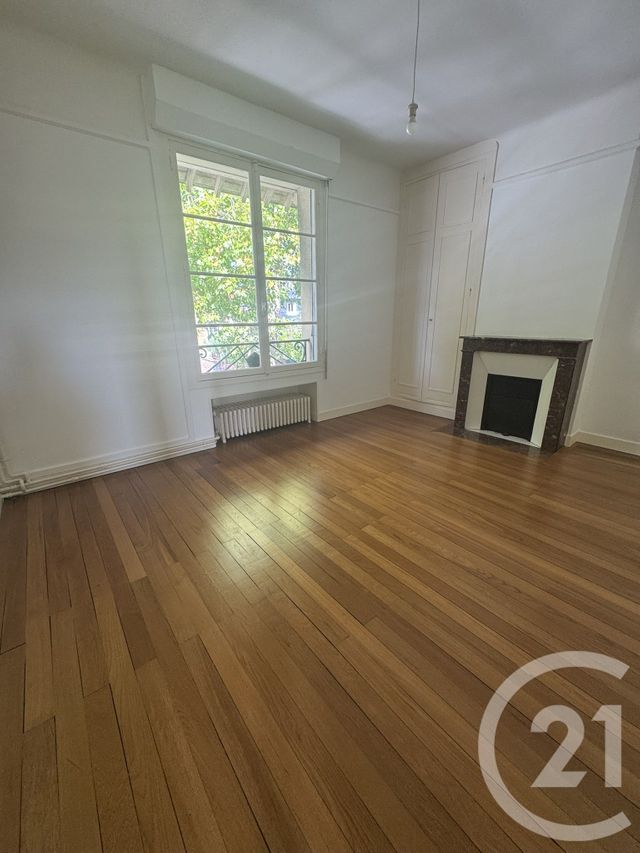 Appartement F4 à louer - 4 pièces - 111,10 m2 - Le Havre - 76 - HAUTE-NORMANDIE