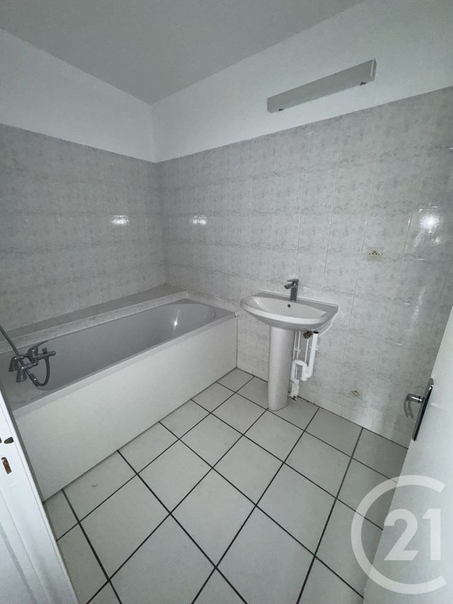 Appartement F3 bis &agrave; louer - 3 pi&egrave;ces - 64 m2 - Le Havre - 76 - HAUTE-NORMANDIE