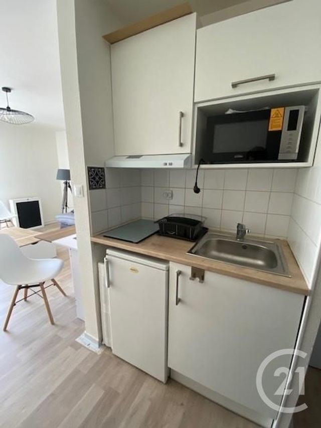 Appartement F1 &agrave; louer - 1 pi&egrave;ce - 22,80 m2 - Le Havre - 76 - HAUTE-NORMANDIE