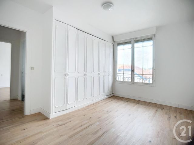 Appartement T5 &agrave; louer - 5 pi&egrave;ces - 162,01 m2 - Biganos - 33 - AQUITAINE