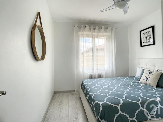 Maison &agrave; louer - 4 pi&egrave;ces - 85,40 m2 - Parentis En Born - 40 - AQUITAINE