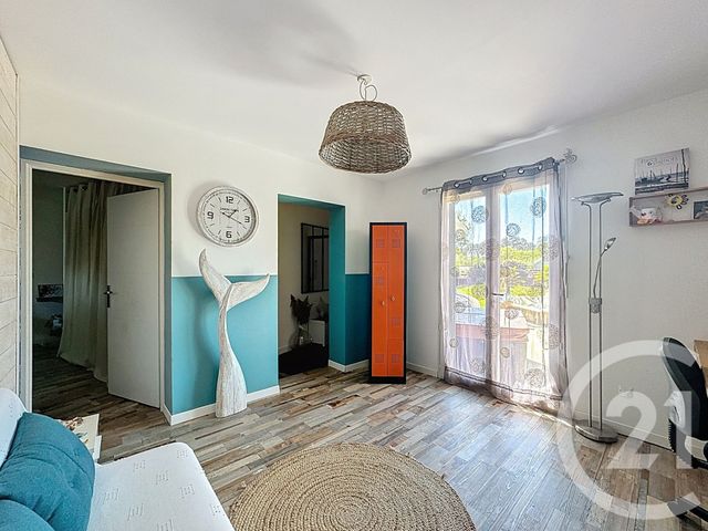 Maison &agrave; louer - 5 pi&egrave;ces - 140 m2 - Mios - 33 - AQUITAINE