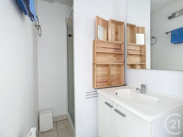 Appartement F4 &agrave; louer - 4 pi&egrave;ces - 68,63 m2 - Gujan Mestras - 33 - AQUITAINE