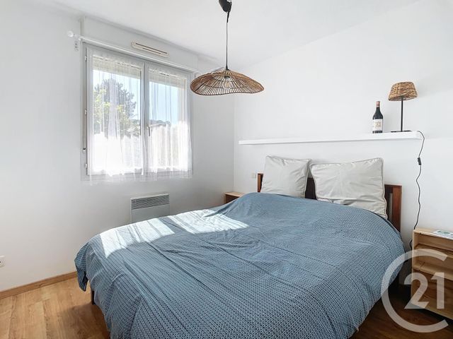 Appartement F4 &agrave; louer - 4 pi&egrave;ces - 68,63 m2 - Gujan Mestras - 33 - AQUITAINE