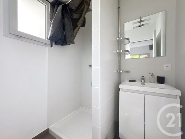 Maison &agrave; louer - 4 pi&egrave;ces - 102,24 m2 - Gujan Mestras - 33 - AQUITAINE