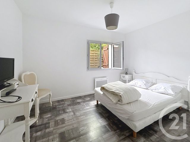 Maison &agrave; louer - 4 pi&egrave;ces - 102,24 m2 - Gujan Mestras - 33 - AQUITAINE