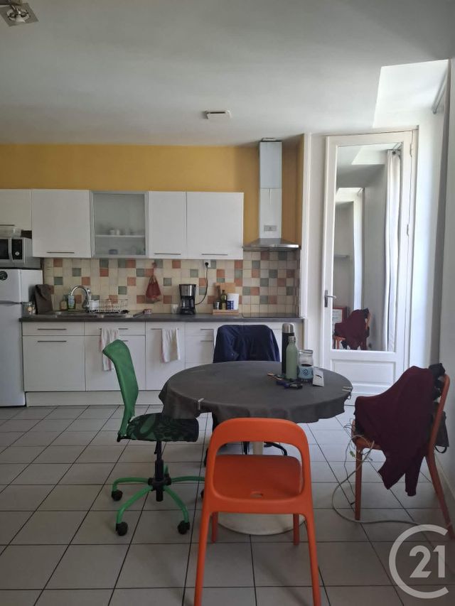 Appartement F2 &agrave; louer - 2 pi&egrave;ces - 41,01 m2 - Bordeaux - 33 - AQUITAINE