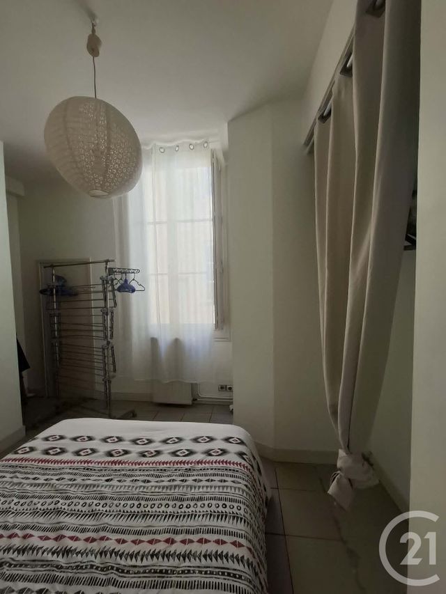 Appartement F2 &agrave; louer - 2 pi&egrave;ces - 41,01 m2 - Bordeaux - 33 - AQUITAINE