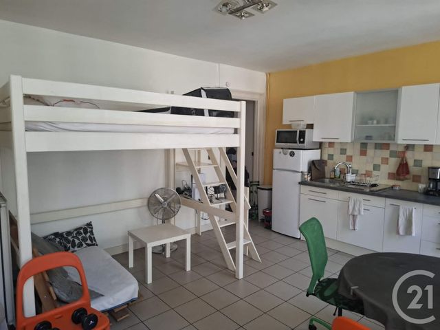 Appartement F2 &agrave; louer - 2 pi&egrave;ces - 41,01 m2 - Bordeaux - 33 - AQUITAINE