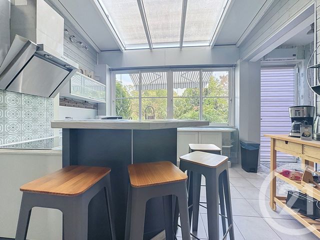 Maison &agrave; louer - 6 pi&egrave;ces - 175,51 m2 - Biganos - 33 - AQUITAINE