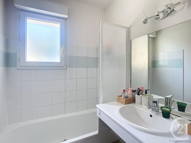 Appartement F3 &agrave; louer - 3 pi&egrave;ces - 61,85 m2 - La Teste De Buch - 33 - AQUITAINE
