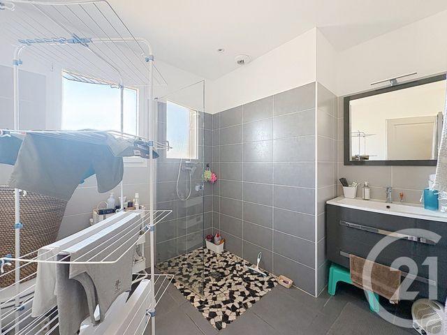 Maison &agrave; louer - 4 pi&egrave;ces - 92,61 m2 - St Julien En Born - 40 - AQUITAINE