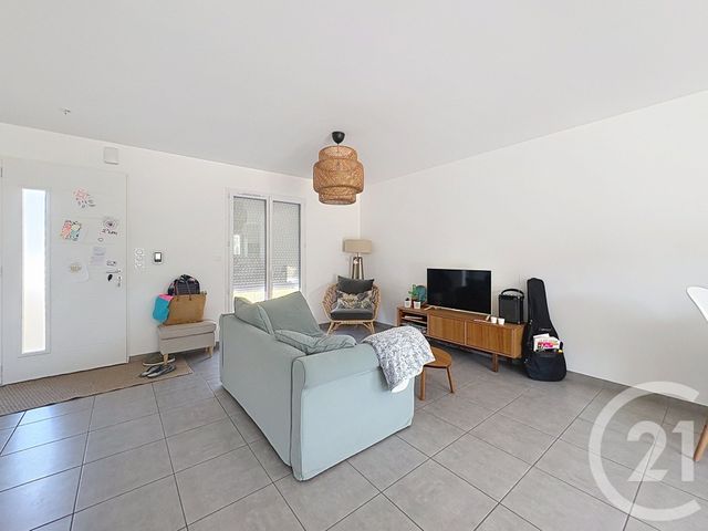 Maison &agrave; louer - 4 pi&egrave;ces - 92,61 m2 - St Julien En Born - 40 - AQUITAINE