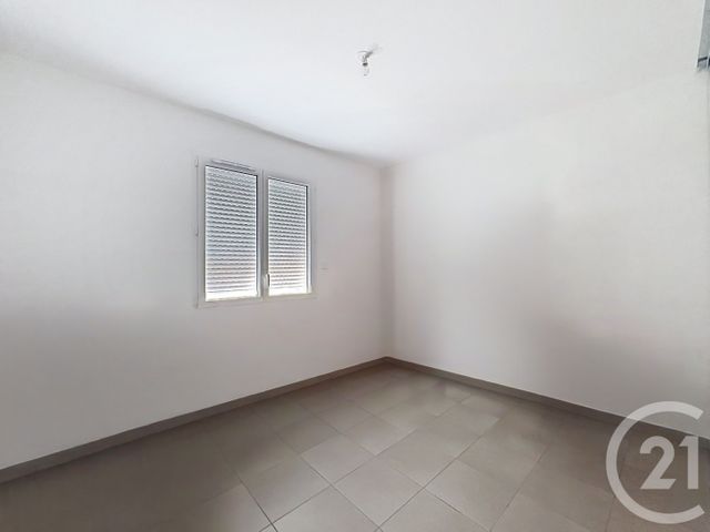 Maison &agrave; louer - 4 pi&egrave;ces - 92,61 m2 - St Julien En Born - 40 - AQUITAINE