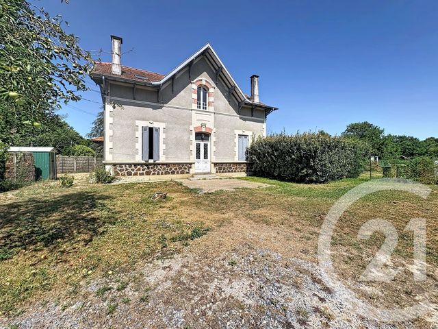 Appartement F3 &agrave; louer - 4 pi&egrave;ces - 81,26 m2 - Salles - 33 - AQUITAINE